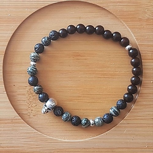 Le bracelet est porté avec de la Turquoise d’Afrique, de la pierre de lave et du bois d’Ebène tigre 2
